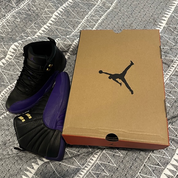Air Jordan 12 Retro OG ‘Court Purple’ - Picture 5 of 10